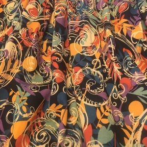 LuLaRoe Skirts - NWT LuLaRoe Large Madison skirt LuLaRoe Skirts - NWT LuLaRoe Large Madison skirt